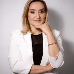 dr_karolina.jpg